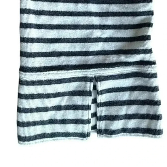 Tommy Bahama Women’s Striped Pullover Sweater Size L - Picture 5 of 6